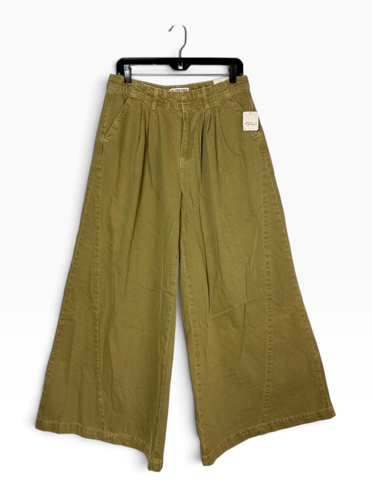 WE THE FREE PLEATED WIDE LEG JEANS