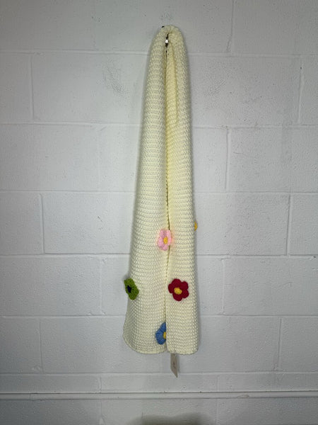 Wona Crochet Knit Floral Scarf